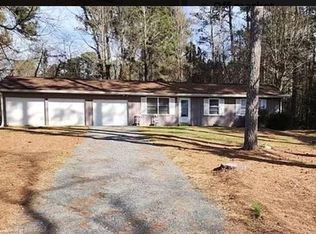 4262 Etowah Dr, Acworth, GA 30102