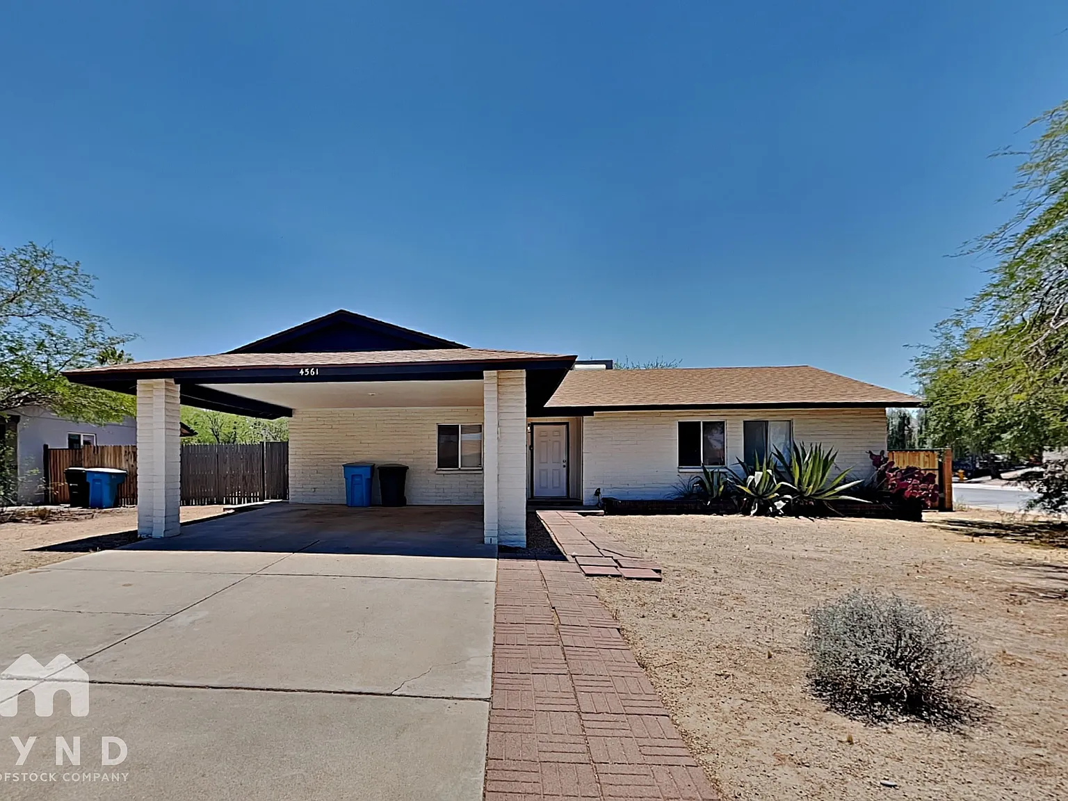 3 bed, 2.0 bath, 1519 sqft, $1,865 — Photo 1