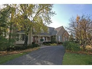 21 Wynstone Way photo 1