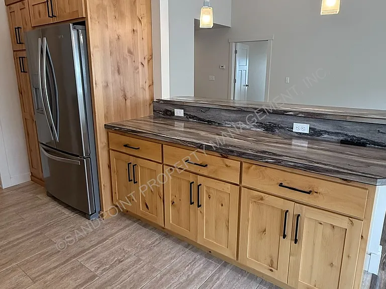 1616 Mosshart St — Photo 17