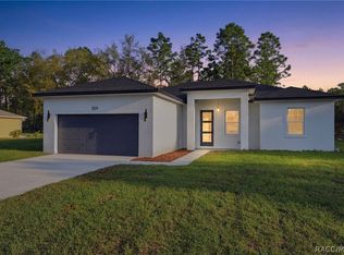 559 W Heronsbill Ln, Citrus Springs, FL 34434