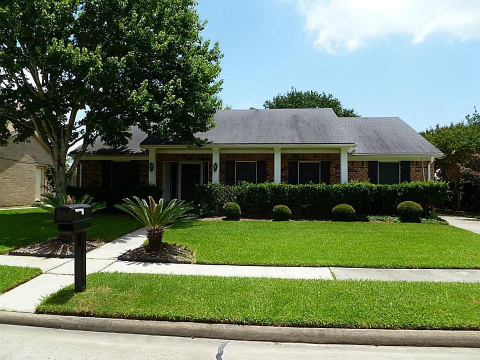 1st image of 606 Briar Creek Dr