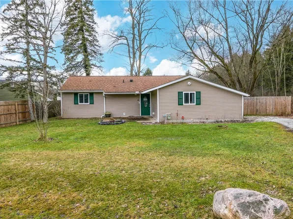 2626 Notle St, Streetsboro, OH 44241