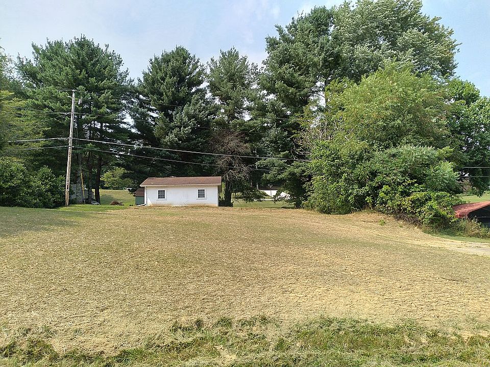 1st image of 151 Rolling Hills Dr