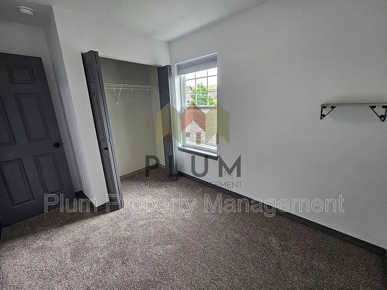 1314 Bulwer St — Photo 22