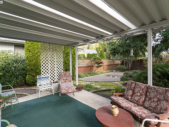 4th image of 3203 SE 156th Ave