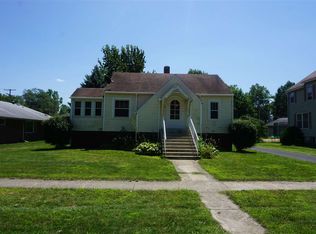 111 E Washington St, Kentland, IN