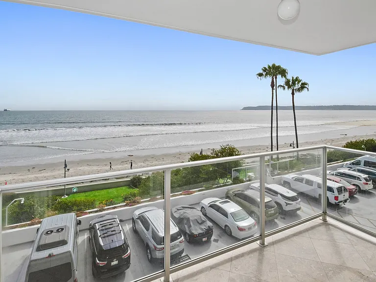 1830 Avenida Del Mundo #409 — Photo 4