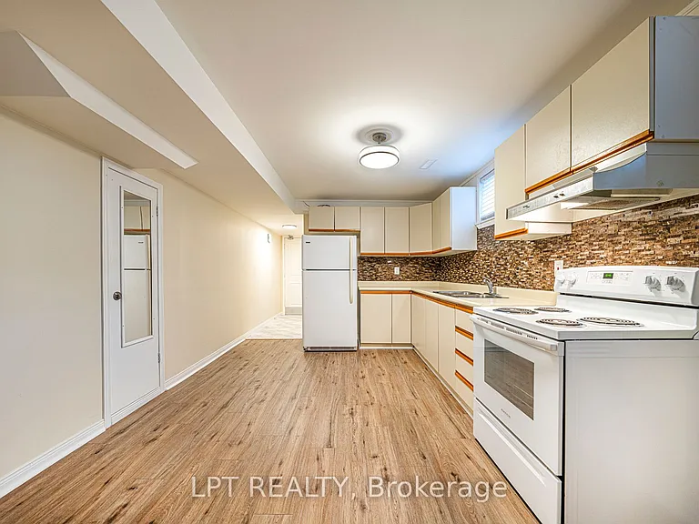 82 Fred Cook Dr #BASEMENT — Photo 8