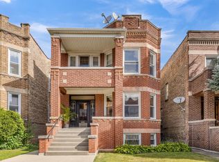 4930 W Hutchinson St, Chicago, IL 60641