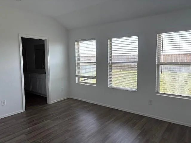 26643 Castiel Dr — Photo 11