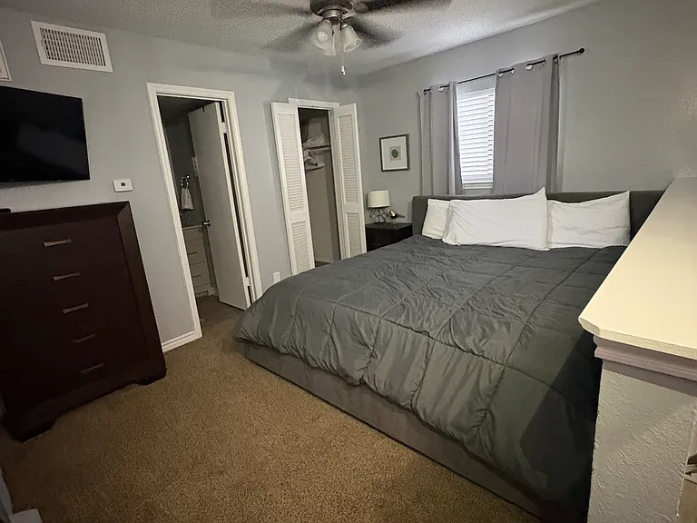 3841 Evergreen St — Photo 9