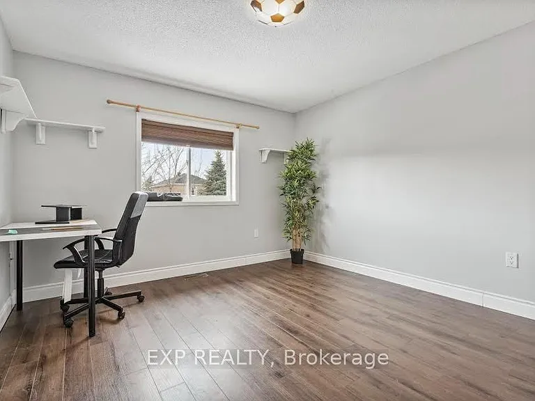 84 Butternut Dr — Photo 14