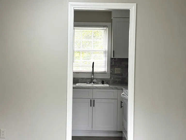 7 Brickyard Rd #D — Photo 11