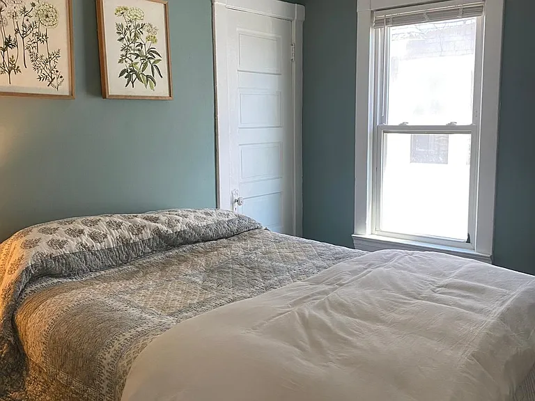 608 E Meinecke Ave — Photo 2