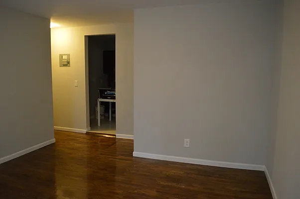 Rented by CoSo Apartments | media 46