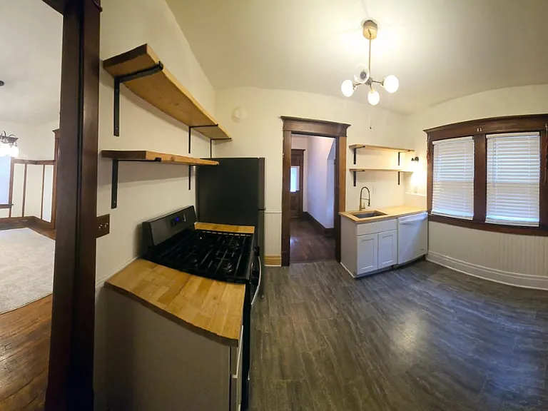 1829 Hertel Ave #1 — Photo 20
