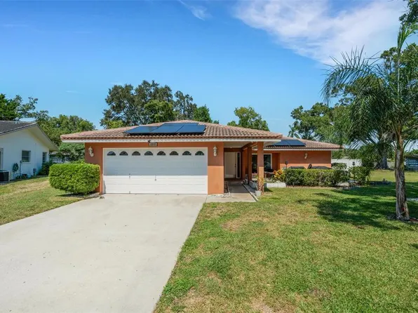 1632 Heather Pl, Palm Harbor, FL 34684