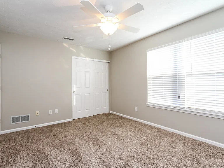 8339 Glen Highlands Dr — Photo 10