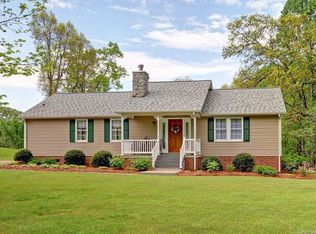 1181 W Memorial Hwy, Harmony, NC 28634