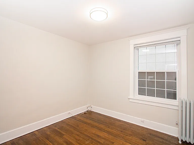883 Grosvenor Ave #6 — Photo 16
