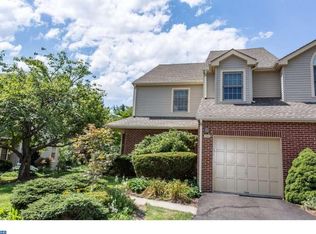 252 Towyn Ct, Ambler, PA 19002