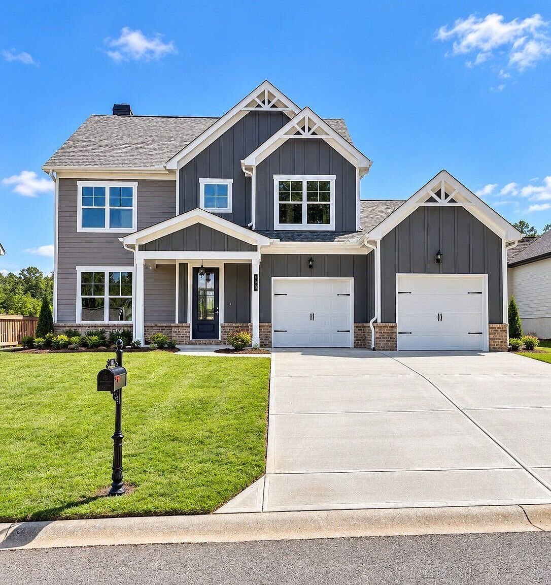 166 Classic Overlook — Chimney Oaks Golf Club