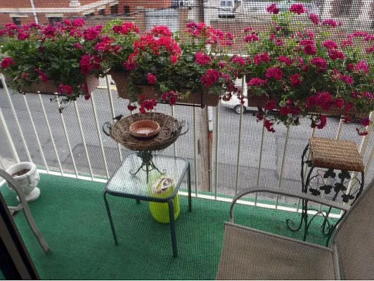 Sold by Robert DeFalco Realty | media 26