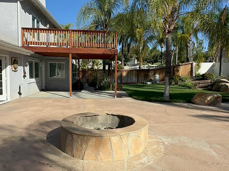 2123 Deland Ct — Photo 34