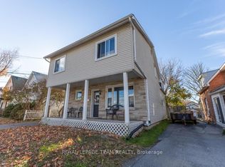 198 B Harriet St, Arnprior, ON K7S2T1