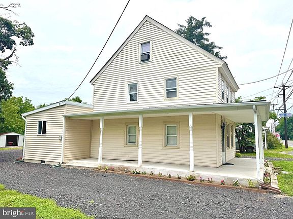 5th image of 517 Ridge Rd