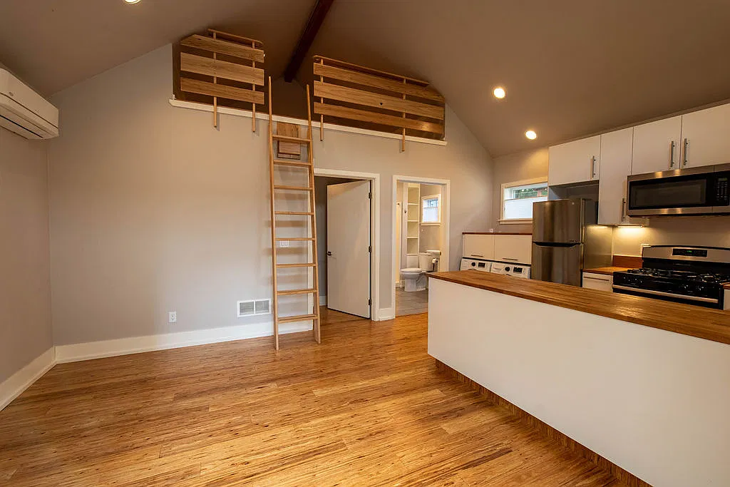 1 bed, 480 sqft, $1,600 — Photo 3
