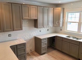 229 Neponset Valley Pkwy #2, Hyde Park, MA 02136