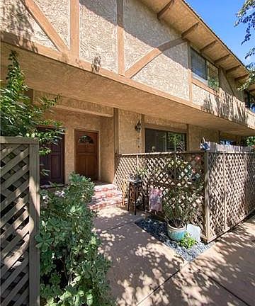 2nd image of 6201 Valley Circle Blvd Unit 4