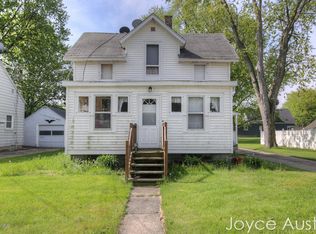 3126 Maple St, Hudsonville, MI 49426