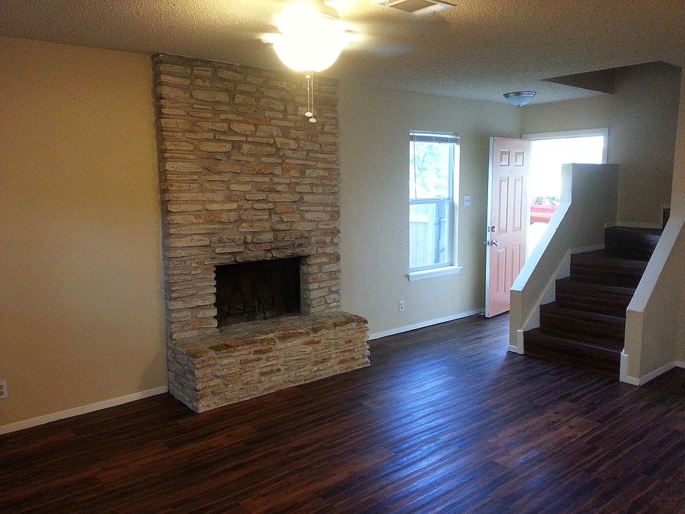 1st image of 1004 Woodlief Trl