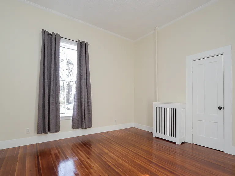 1851 Northampton St #1L — Photo 32