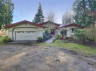 17836 Division Ave NE, Suquamish, WA 98392
