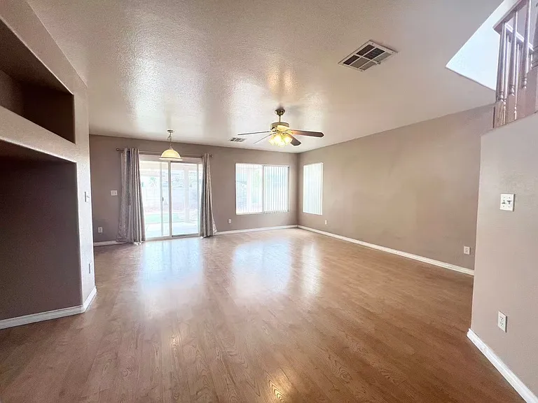 5875 Rainbow Trout Ct — Photo 5