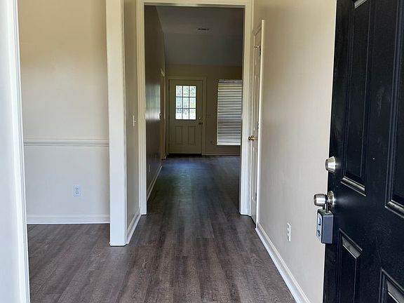 2nd image of 127 Sea Palm Rd