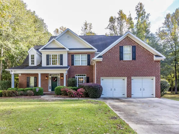 906 Huntcliffe Dr, Macon, GA 31210