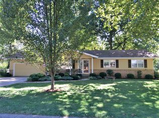 1240 W Westview St, Springfield, MO 65807