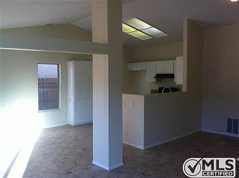 5th image of 10803 Tolliver St