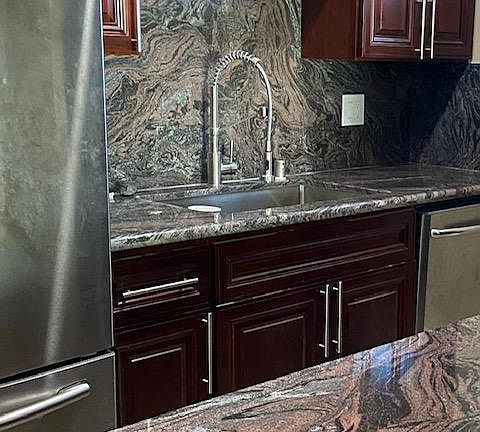 5th image of 1125 Grimley Ln
