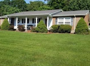 5801 Cochise Trl, Kingsport, TN 37664