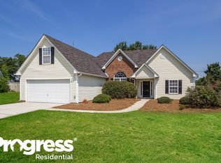 412 Armor Dr, Loganville, GA 30052