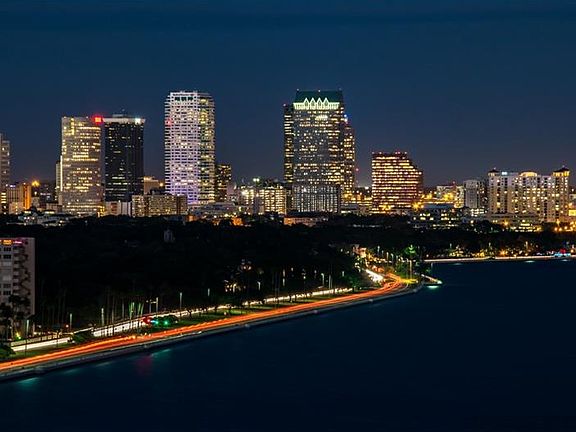 2nd image of 3301 Bayshore Blvd Unit 2401E
