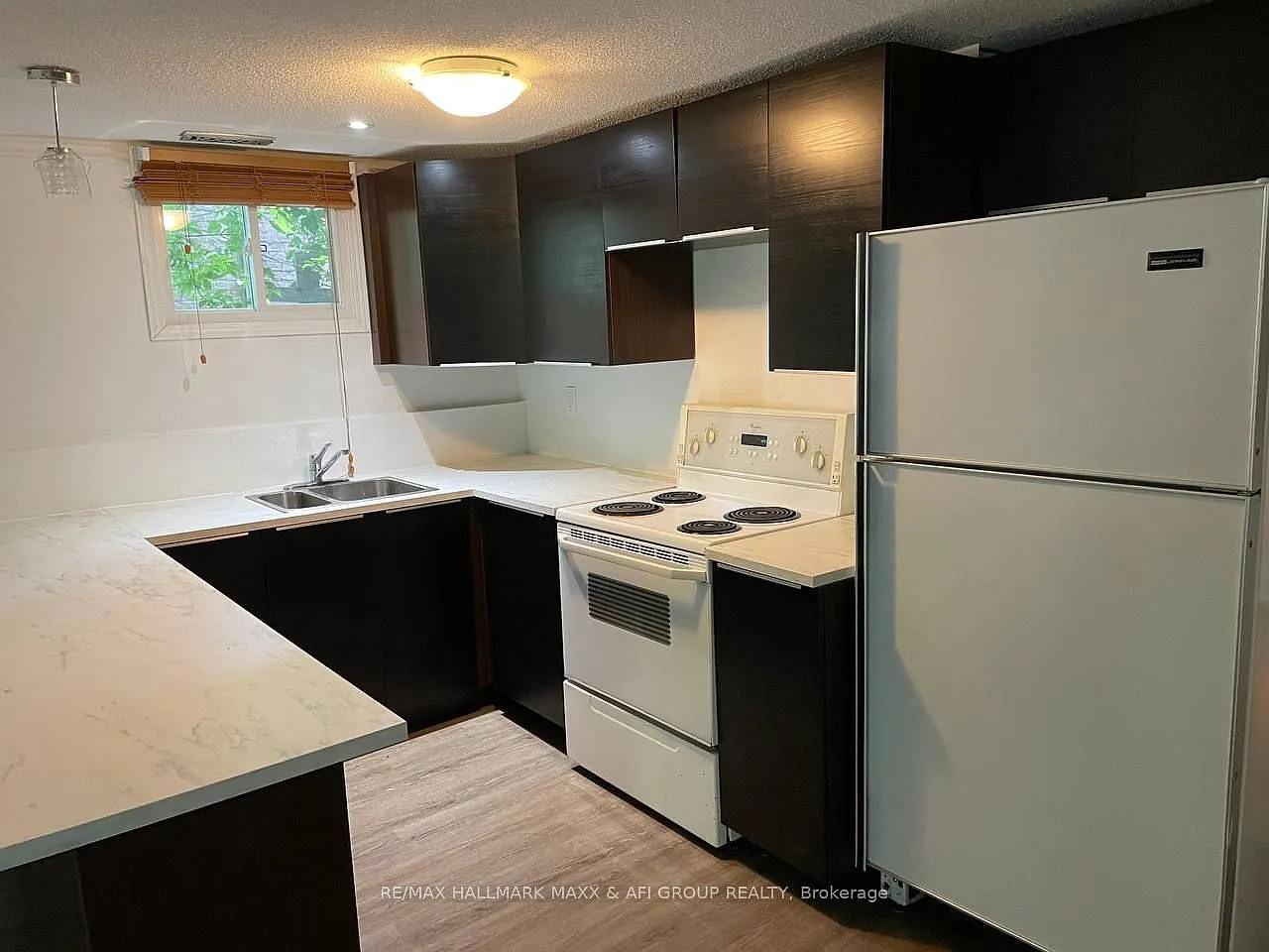 2 bed, $1,800 — Photo 4