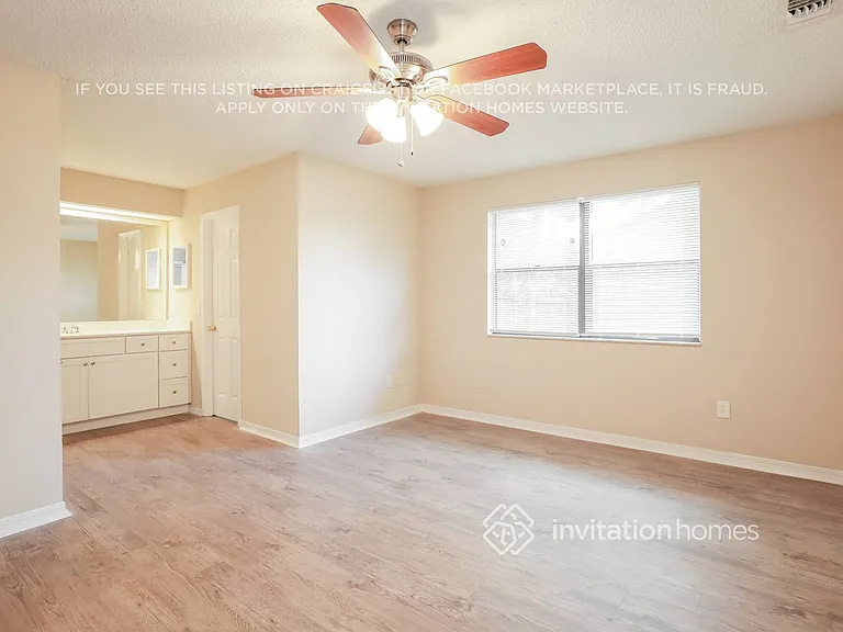 8438 Sand Point Dr W — Photo 10