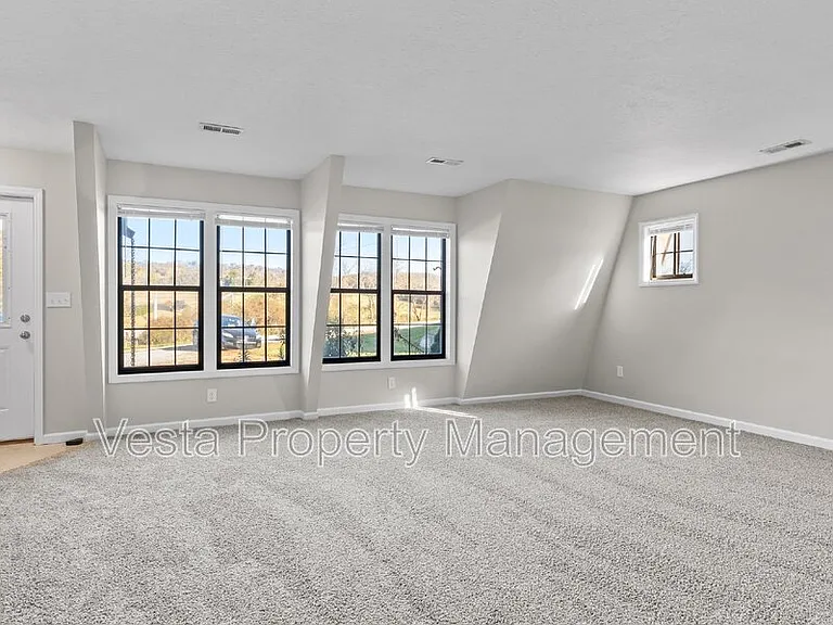 588 Ray Hill Rd #A — Photo 51